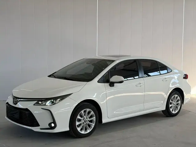 Toyota Corolla — Фото автомобиля 9