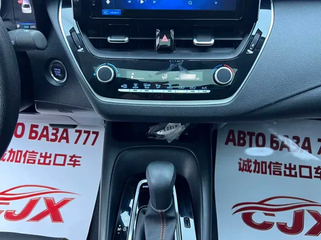 Toyota Corolla — Фото автомобиля 12