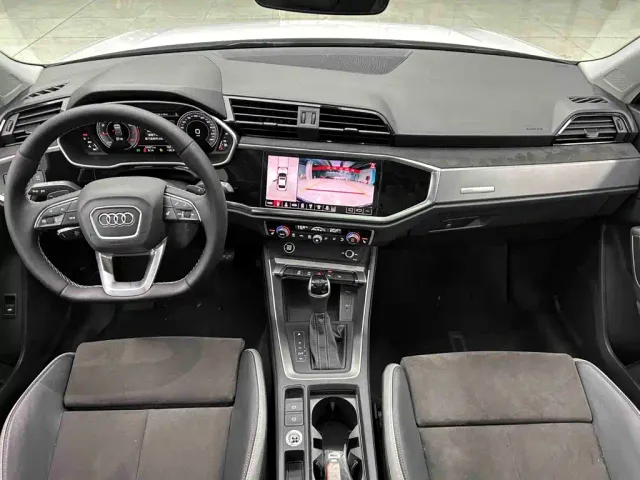 Audi Q3 — Фото автомобиля 7