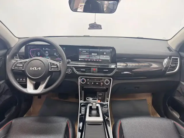 Kia Seltos — Фото автомобиля 12