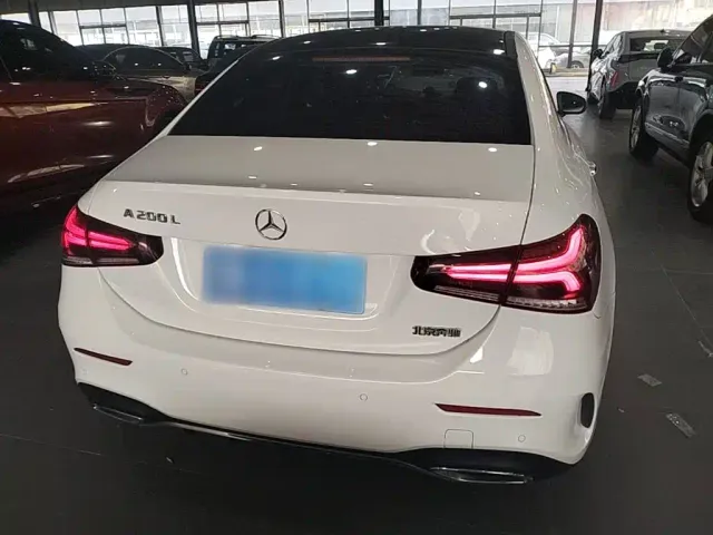 Mercedes-Benz A-Class — Фото автомобиля 5