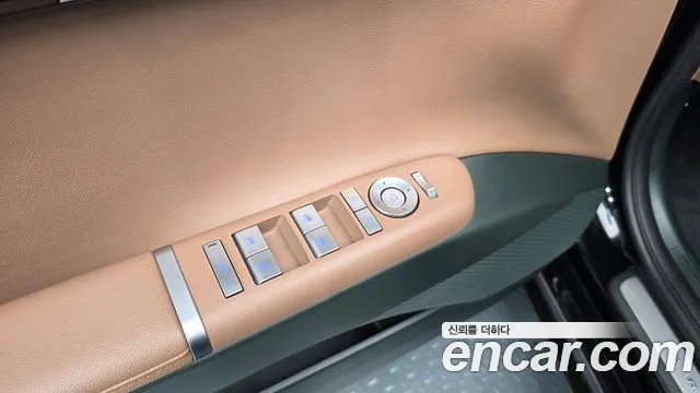 Hyundai Grandeur GN7 — Фото автомобиля 27