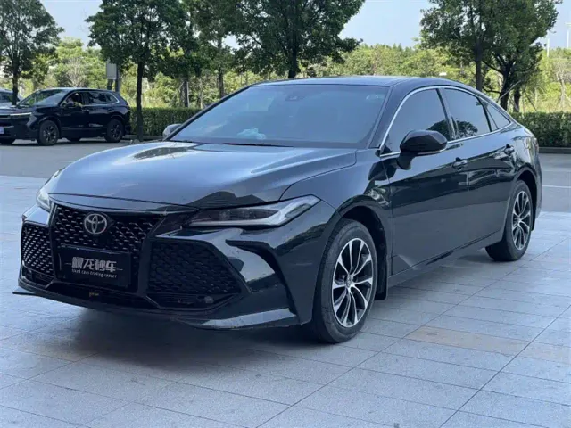 Фотография автомобиля — Toyota Avalon