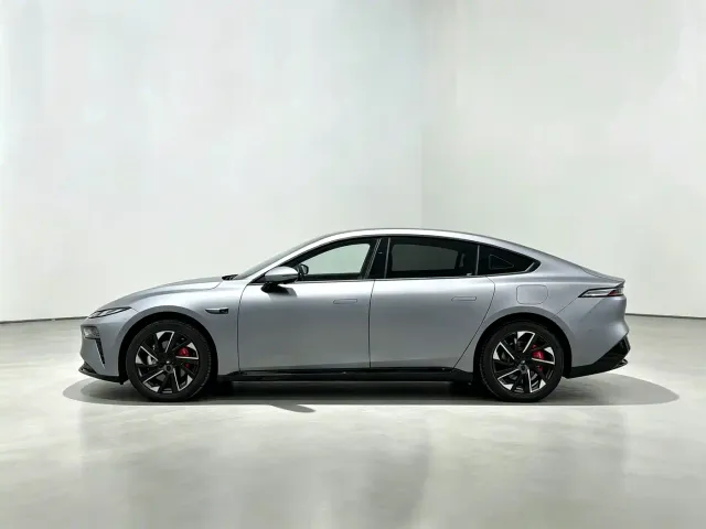 Dongfeng eπ 007 — Фото автомобиля 7