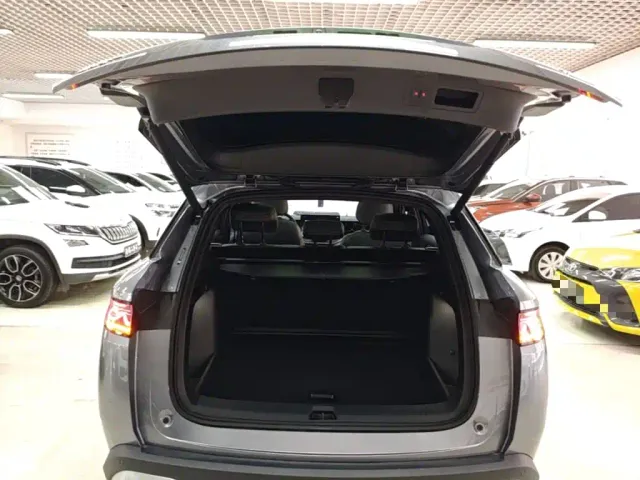BYD Song L DM-i — Фото автомобиля 18