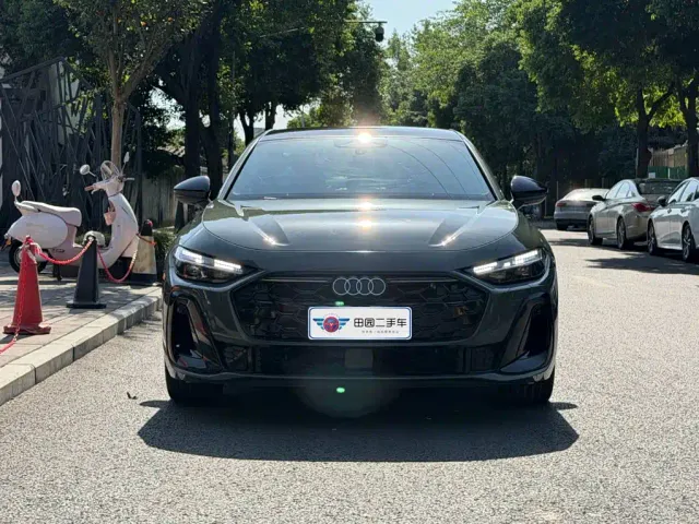 Audi A5L — Фото автомобиля 2