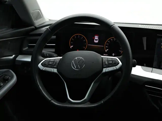Volkswagen Lamando — Фото автомобиля 15