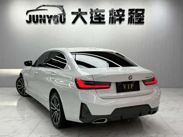 BMW 3 Series — Фото автомобиля 4