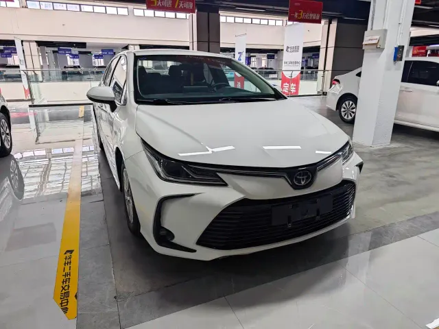 Toyota Corolla — Фото автомобиля 3
