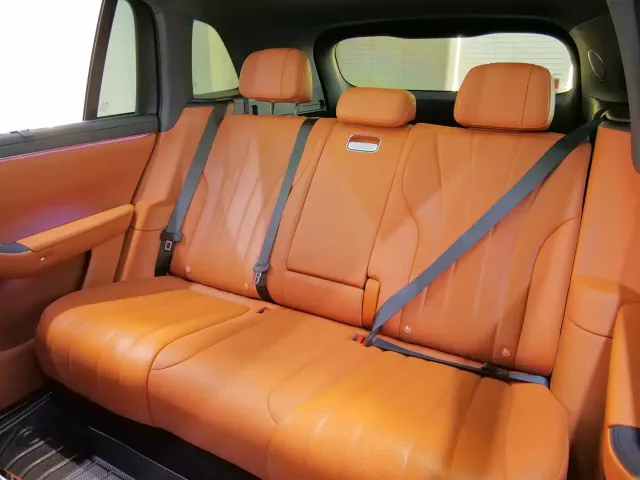 AITO Wenjie AITO M7 2026 Extended Range Ultra AWD 5-Seater — Фото автомобиля 13