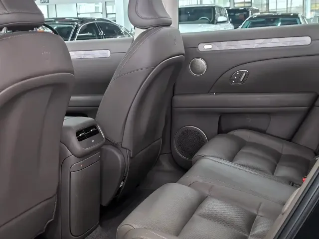IM Motors IM LS6 2025 Extended Range Base — Фото автомобиля 4
