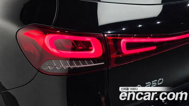 Mercedes-Benz EQA H243 — Фото автомобиля 8