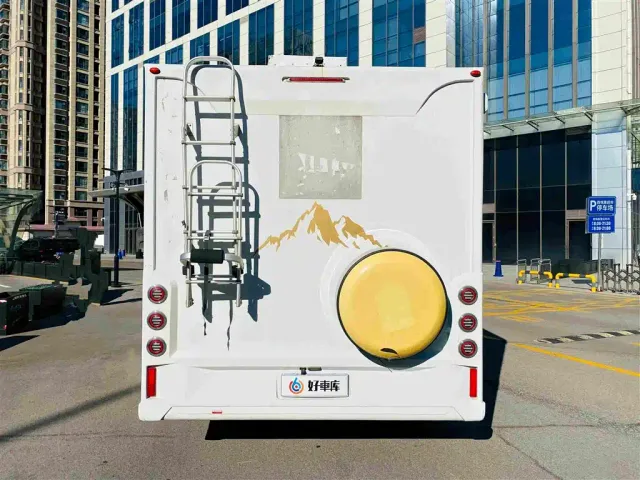 Maxus SAIC Maxus MAXUS V90 RV — Фото автомобиля 5