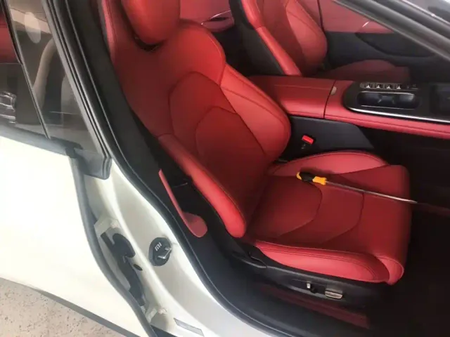 Xiaomi SU7 — Фото автомобиля 24