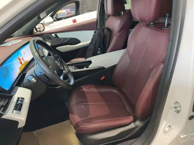 Buick LaCrosse — Фото автомобиля 14