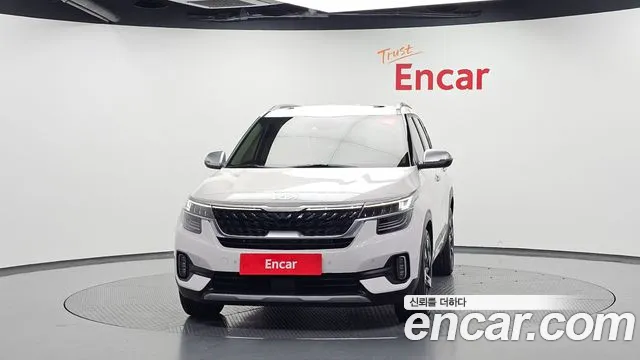 Kia Seltos — Фото автомобиля 3
