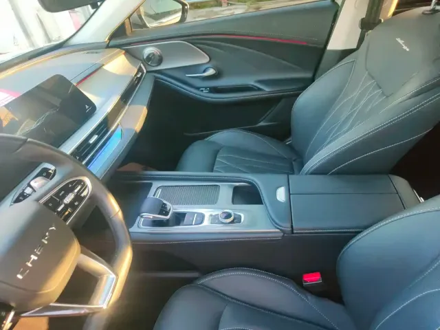 Chery Arrizo 8 — Фото автомобиля 12