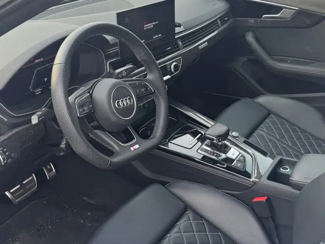 Audi S4 — Фото автомобиля 11