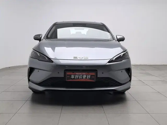 BYD Seal 05 DM-i — Фото автомобиля 3