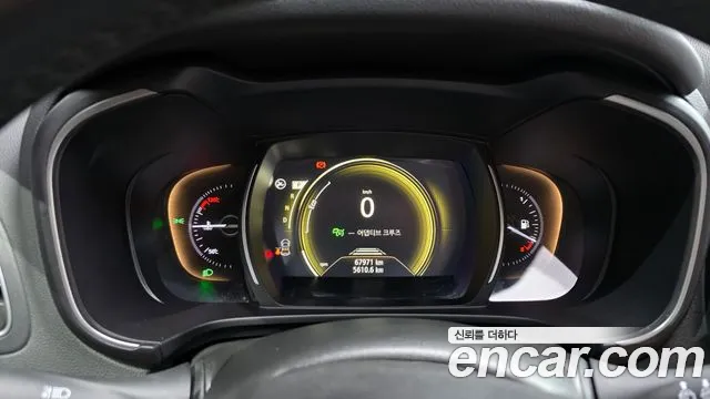 Renault-KoreaSamsung QM6 Новый QM6 2.0 LPe RE Signature 2WD — Фото автомобиля 7