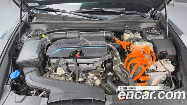 Hyundai Grandeur GN7 — Фото автомобиля 9