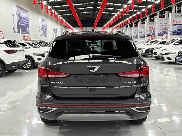 Jetta VS7 — Фото автомобиля 5