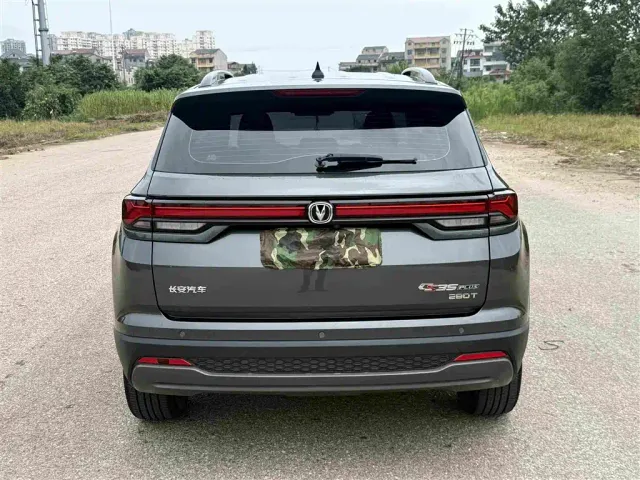Changan Changan CS35 PLUS 2023 Enjoyment Edition 1.4T DCT Luxury — Фото автомобиля 8