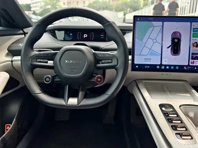 Xiaomi SU7 — Фото автомобиля 14