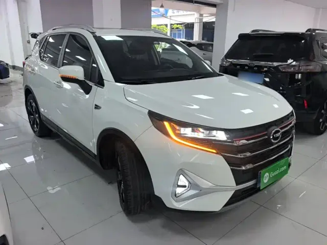 GAC Trumpchi Trumpchi GS3 2022 POWER 270T Auto Premium Edition — Фото автомобиля 3