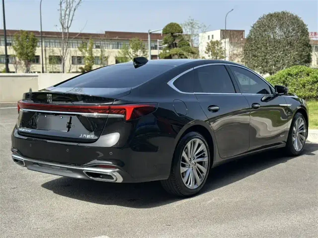 Buick LaCrosse — Фото автомобиля 8