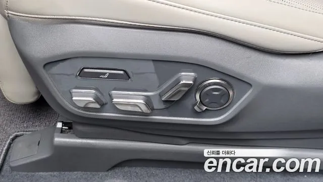 Kia EV9 Long Range 2WD — Фото автомобиля 7
