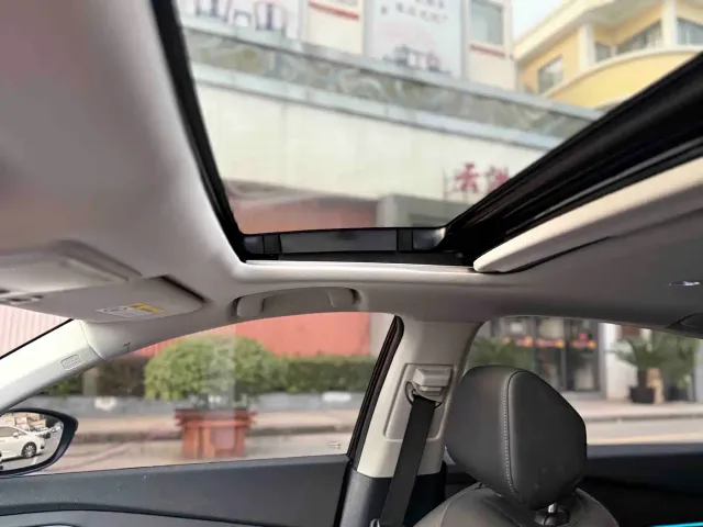 Honda Accord — Фото автомобиля 13