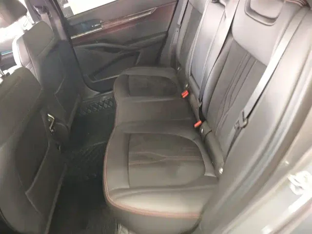Ford Mondeo — Фото автомобиля 16