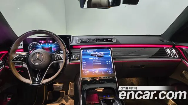 Mercedes-Benz S-Class — Фото автомобиля 17