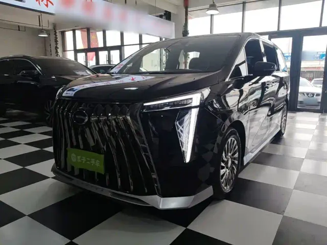 Фотография автомобиля — GAC Trumpchi M8