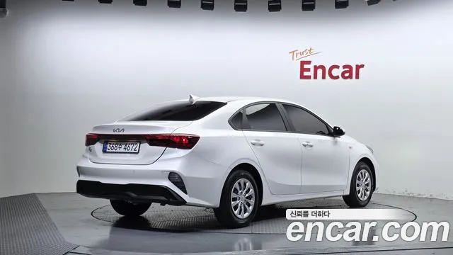 Kia K3 Generation 2 — Фото автомобиля 2