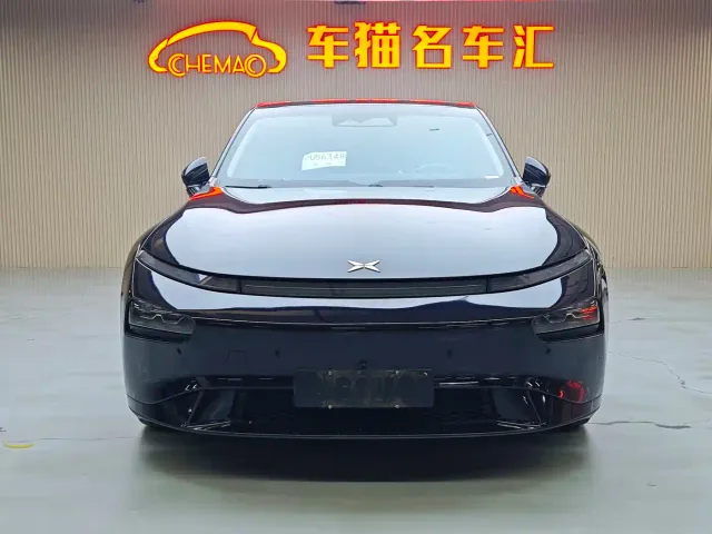 Xpeng P7 — Фото автомобиля 3