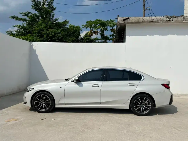 BMW 3 Series — Фото автомобиля 3