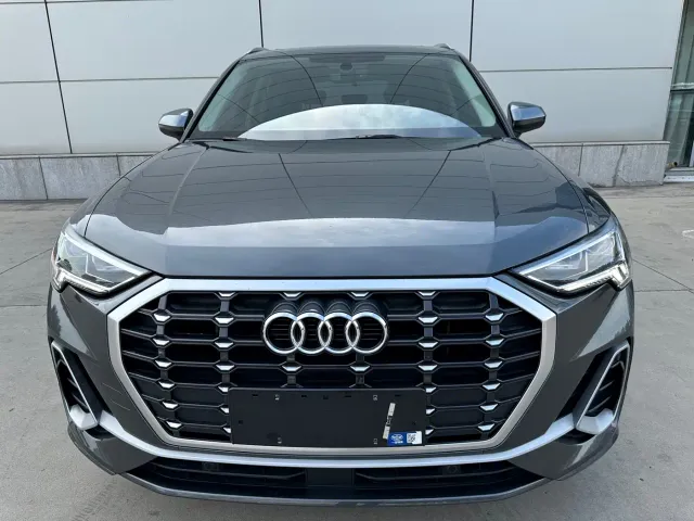 Audi Q3 — Фото автомобиля 2