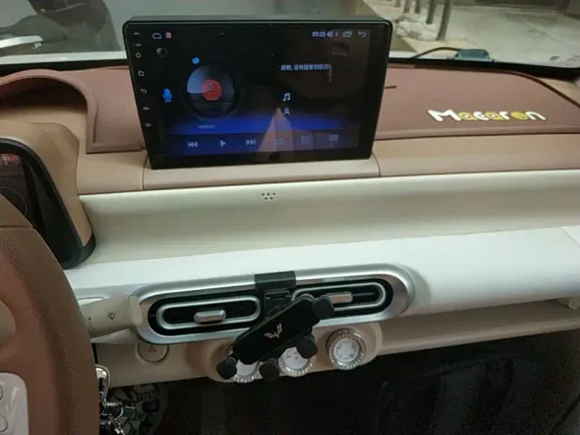 Wuling Hongguang Mini EV — Фото автомобиля 12