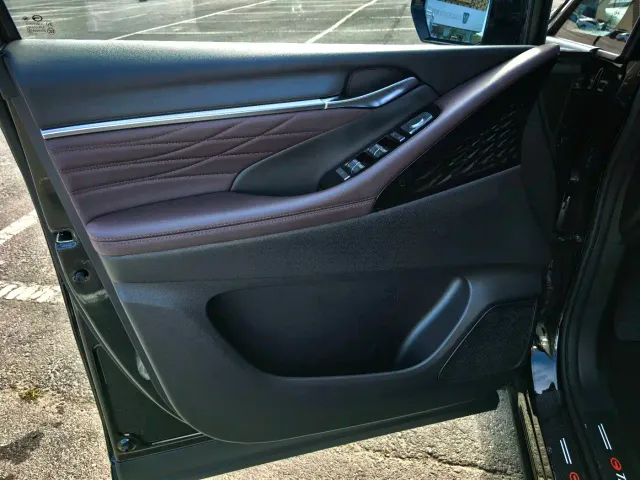 GAC Trumpchi M8 — Фото автомобиля 13