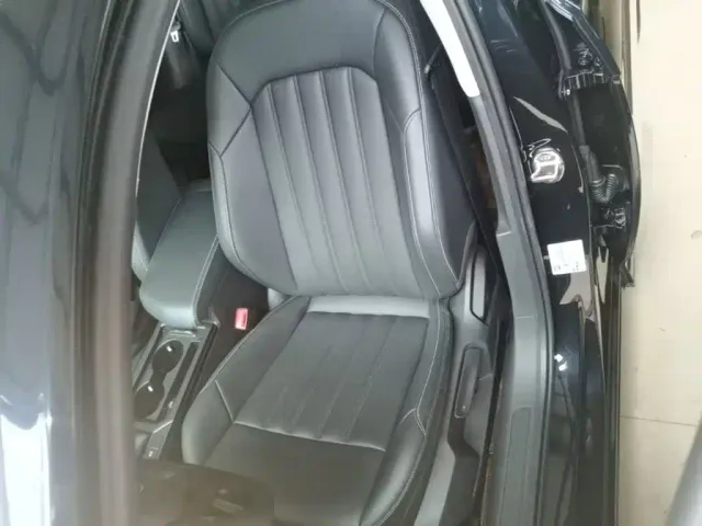 Volkswagen Passat — Фото автомобиля 14