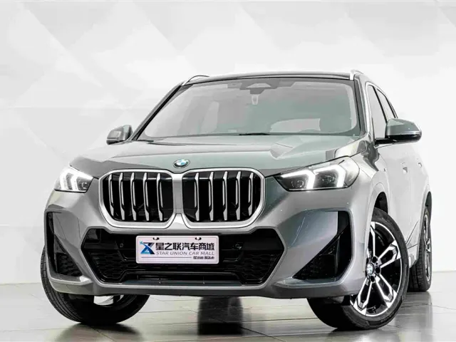BMW X1 — Фото автомобиля 3