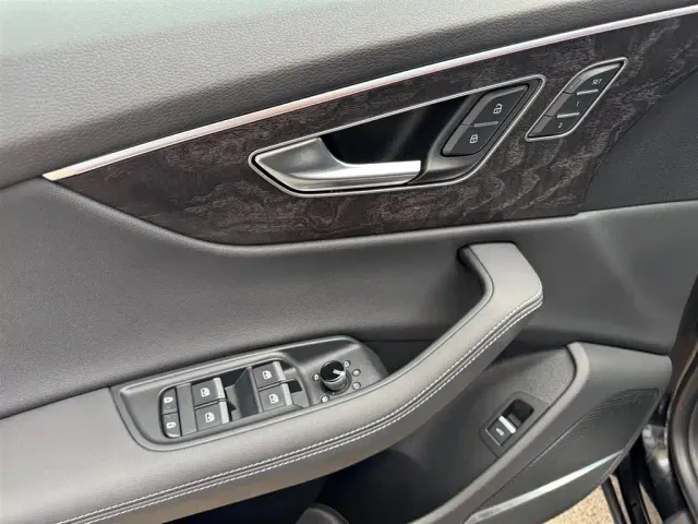 Audi Q8 — Фото автомобиля 14