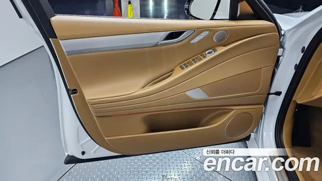 Genesis G80 RG3 — Фото автомобиля 13