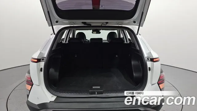 Hyundai Kona SX2 — Фото автомобиля 26