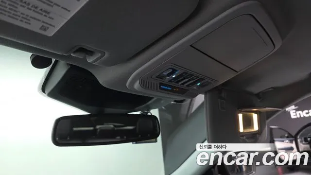 Ford Explorer — Фото автомобиля 18