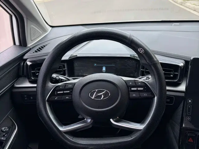 Hyundai Custo — Фото автомобиля 14