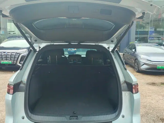 BYD Song Pro — Фото автомобиля 18