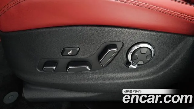 Genesis GV70 3.5T Бензин AWD — Фото автомобиля 22